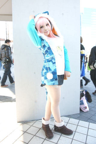 ‘爱游戏app’18岁女孩4楼跳下餐馆夫妇受审领刑(图3) 爱游戏最新版